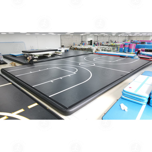 Fabbrica su misura trampolino park nero gonfiabile campo sportivo aria di calcio campo da basket pista aerea per <span class=keywords><strong>ginnastica</strong></span> - Product Image 4