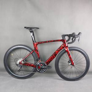 Juego completo de ruedas de carbono para bicicleta de <span class=keywords><strong>carretera</strong></span>, juego de ruedas de carbono Ultegra R8020, freno de disco de cable oculto completo con ondulación de agua roja - Product Image 1