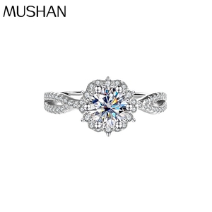 Anello di Lusso MuShan in Argento Sterling 925 con Diamante Moissanite, Anello di Fidanzamento Placcato Oro 18K, Brevetto MST - Product Image 1