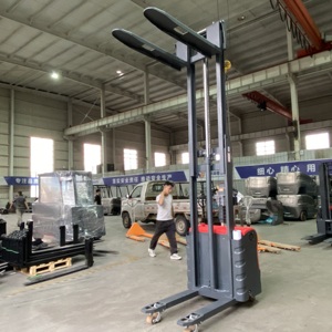 Precio de fábrica Equipo de almacén Carretilla elevadora 1,5 metros a 3,5 metros Altura de elevación 2000 kilogramos Carretilla elevadora Grúa apiladora - Product Image 2