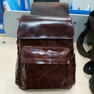 L032 High Quality Vintage Stylish Custom <strong>Brown</strong> Men's Genuine Leather <strong>Backpack</strong> with Zipper Closure and Waterproof Feature - Product Image 4