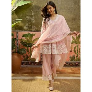 Pantalons palazzo et dupatta en coton pur brodé rose pour femmes, de qualité supérieure, vêtements ethniques confortables pour tous les jours, disponibles à bon prix. - Product Image 1
