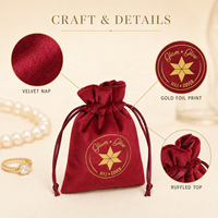 Pochette en velours rouge avec cordon en ruban, logo personnalisé en feuille d'or, sac cadeau de Noël de luxe pour bijoux