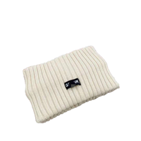 Femmes 100% acrylique hiver personnalisé tricoté bandeau Logo imprimé oreille plus chaud casquette avec plage Camouflage motif