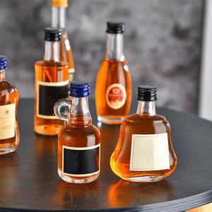 Bouteille de spiritueux en verre super flint transparent de 50 ml, écologique, fabriquée en Chine, avec bouchon en liège, pour whisky et rhum - Product Image 3