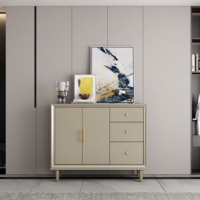 Buffet de cuisine moderne et minimaliste, finition mate, armoire de rangement avec poignées dorées pour salon et couloir