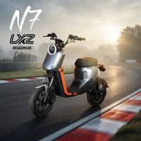 Motor Touring Listrik Cepat Lebih dari 80km/jam 72V dengan Daya hingga 8000W, Kemampuan Mendaki 30 Derajat, dan Kapasitas Beban 250kg