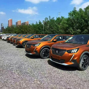 Auto Usata 2020 <span class=keywords><strong>Peugeot</strong></span> 2008 2021 SUV Compatto 1.2L Turbo Automatico Design Francese Unico Tetto Panoramico - Product Image 2