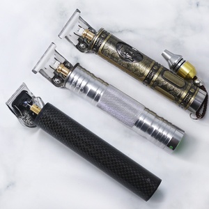 Personalizar peluquería oro hoja D8 máquina <span class=keywords><strong>de</strong></span> barbería los hombres <span class=keywords><strong>de</strong></span> <span class=keywords><strong>pelo</strong></span> <span class=keywords><strong>de</strong></span> la máquina <span class=keywords><strong>de</strong></span> corte <span class=keywords><strong>de</strong></span> carga USB <span class=keywords><strong>de</strong></span> cabello eléctrica - Product Image 4