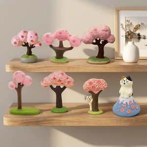 2026 Maison de poupée de style japonais, faite et peinte à la main, avec scène de micro-paysage de chat, de cerisier en fleurs et de fille, thème Noël - Product Image 4