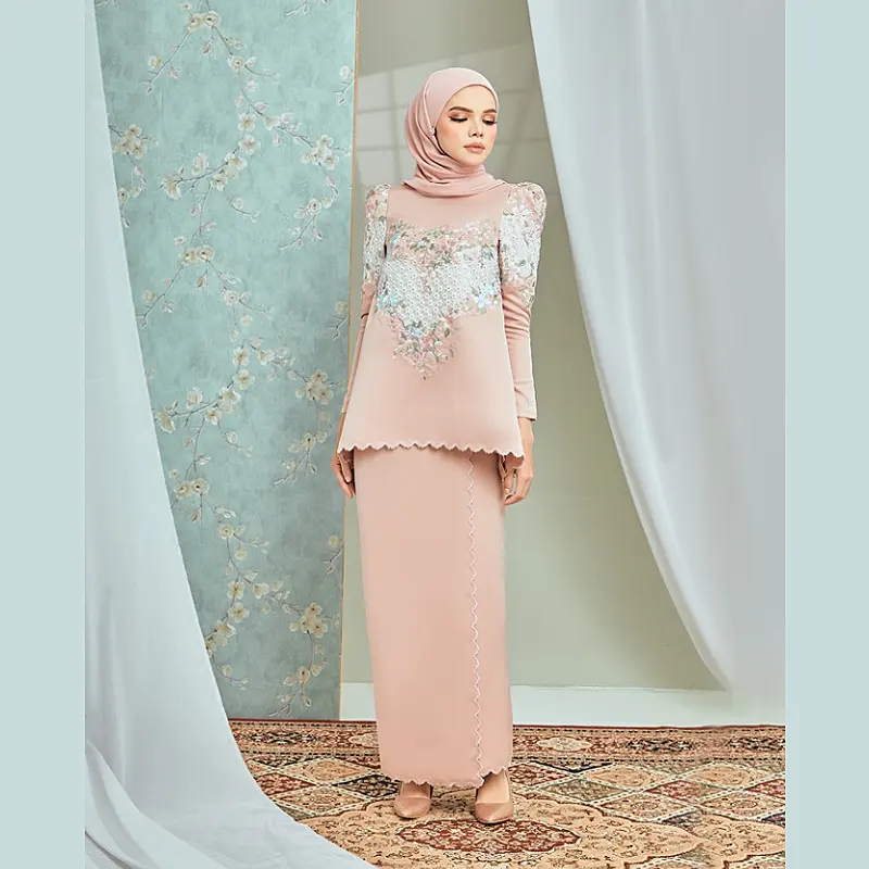 Sipo Eid OEM Thiết Kế Mới Truyền Thống Malaysia Baju Kurung Hồi Giáo Phụ Nữ Ăn Mặc Top + Váy Váy Bán Hàng Với Chất Lượng Cao