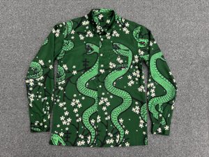 เสื้อเชิ้ตผู้ชายลายงูสีเขียวคุณภาพสูง แขนยาว สไตล์สตรีทแวร์ ลายดอกไม้ย้อนยุค ติดกระดุม ลำลอง หรูหรา - Product Image 2