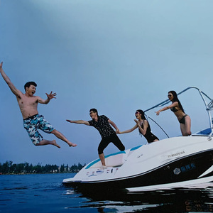 Yate de Lujo Hy21 de 7.62 Metros, de Fibra de Vidrio, con Motor de Gasolina de 250 HP, para 8-10 Personas - Product Image 1