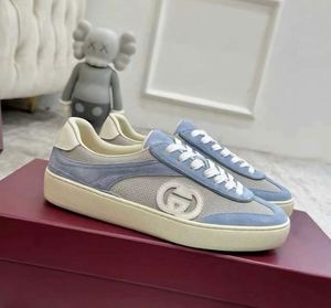 Chaussures de sport décontractées coréennes de créateur, haute qualité, anti-odeur, en tissu souple et mousse, nouvelle mode, pour la marche lente et l'entraînement - Product Image 1