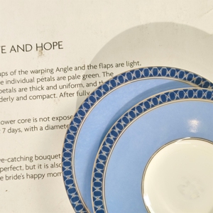 6 <b>Cups</b> and <b>Saucers</b> Gift Set Exquisite Classic Bone China Eco-friendly Blue Gift Box Luxury Hotsale Ceramic Round Business Gifts - Product Image 5