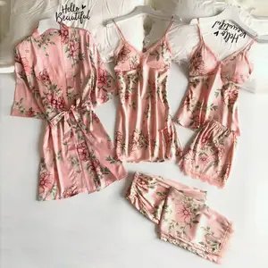 Conjunto de pijama con estampado Halter de encaje de alta calidad para mujer, conjunto de pijama holgado y cómodo para el hogar, Conjunto de pijama transpirable para mujer, venta al por mayor de la semana del 2017