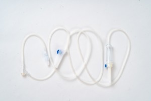 डिस्पोजेबल चिकित्सा उपभोग्य सामग्रियों को 4 प्रभावी संक्रमण के लिए नियामक इंधन द्रव ड्रिप के साथ सेट - Product Image 3