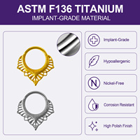 ASTM F136 Titanium Segment Clicker 16G Berlapis Emas 24K Cincin Hidung Berulir Internal untuk Pemakaian Sehari-hari