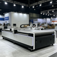 Automatische CNC vinyl schuimplaat kartonnen doos tablet snijplotter met vibrerende mes