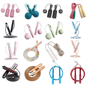 Corde à sauter segmentée à poignée en <span class=keywords><strong>silicone</strong></span> souple, réglable, pour la gym, vente en gros, personnalisable, OEM, usine, lots en vrac, <span class=keywords><strong>pas</strong></span> <span class=keywords><strong>cher</strong></span> - Product Image 6