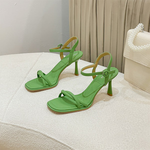 Sandalias de Tacón Alto de 7CM con Diseño Minimalista Verde 2024, Sandalias de Verano para Mujer con Tiras Cruzadas Finas y Punta Abierta con Hebilla - Product Image 1