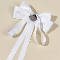 Broche vintage en satin avec nœud et ornement perlé, épingle à nœud longue traîne, badge de col de chemise pour femme, idéal pour la décoration des tenues de mariage et de fête