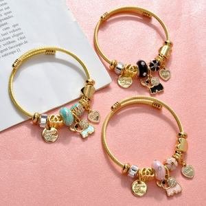 Pulsera Ajustable de Acero Inoxidable con Dijes de Corazón y Elefante, Chapada en Oro de 18k con Circonita, Estilo Lindo, Unisex, Venta al por Mayor de Moda Zeadear - Product Image 1