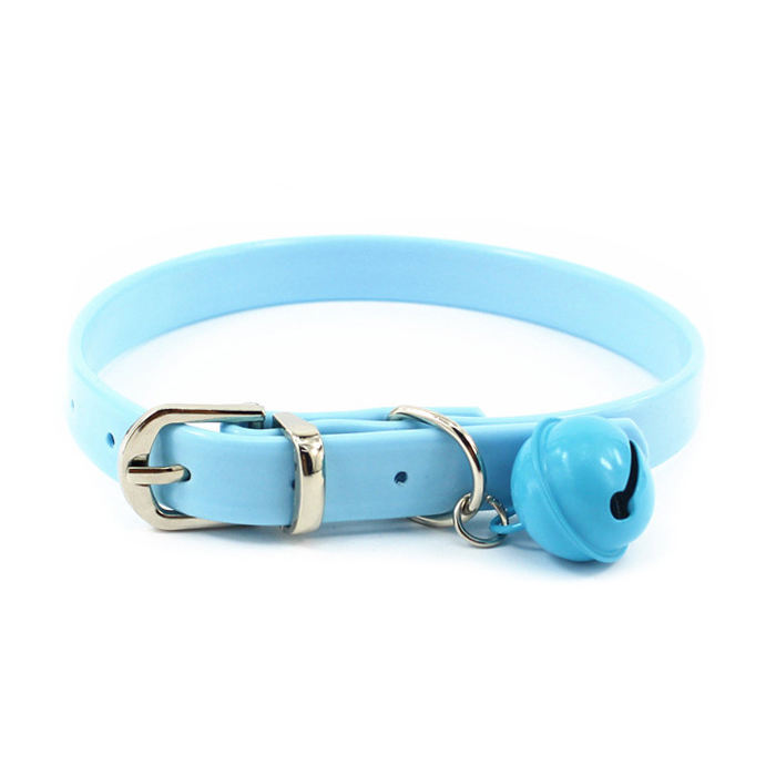 Bleu ciel avec cloche