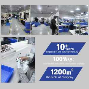 نظارات قراءة كلاسيكية رخيصة محمولة صغيرة بإطارات بلاستيكية مربعة وعدسات مضادة للضوء الأزرق بالجملة - Product Image 4