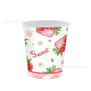 Ensemble de vaisselle jetable en papier rose aquarelle fraise pour fête d'<span class=keywords><strong>anniversaire</strong></span> et occasions multiples, 20 pièces : assiettes, gobelets, serviettes, nappe - Product Image 4