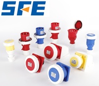 SFE CEE Bakır ve Naylon IP67 Endüstriyel IP44 Su Geçirmez 3 PIN'li Erkek Fiş ve Soket Konnektör Fişi 6H Pozisyon 16A&32A 220V-240V