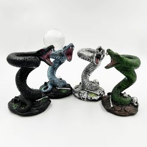 Venta al por mayor de fábrica pintura hecha a mano artesanías de resina serpiente venenosa bola de cristal Base bandeja recuerdos creativos Decoración - Product Image 1