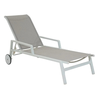 Chaise longue en aluminium pour tous les temps Chaises longues de piscine réglables Roues pliables en métal Recliner pour l'extérieur Patio Park Hotel