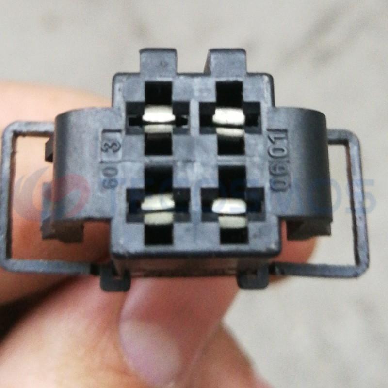 Car Connector For Volkswagen For 1J0972722 large two braids 2 8 4 stitches CT4-0166M-2