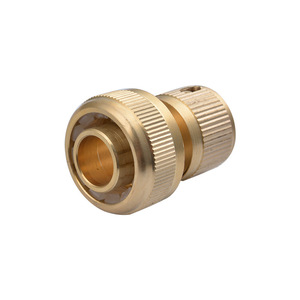 Raccord rapide en laiton 3/4 pour tuyau d'arrosage avec installation facile - Product Image 3
