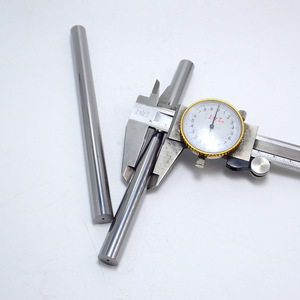 Thanh và thanh cacbua vonfram xi măng W1 <span class=keywords><strong>W2</strong></span> thanh thép tròn vonfram chính xác cao - Product Image 5