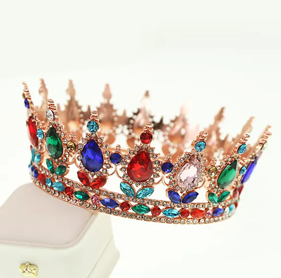 Vendita calda festa di compleanno corona matrimonio capelli ornamento corona ornamento decorazione torta corona di perle