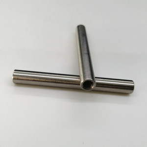 ชิ้นส่วนเครื่องมือโลหะคุณภาพสูง เหล็กกล้าไร้สนิม เกลียวใน แท่งกลม แกนความแม่นยำสูงแบบกำหนดเอง แท่งเหล็กกลึง CNC - Product Image 1