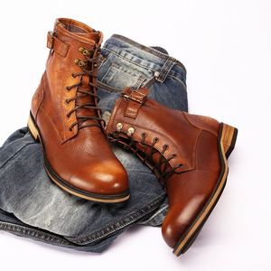 Nouvelles bottes pour hommes de style britannique rétro d'hiver à bout rond - en cuir véritable - bottes tendance et élégantes pour le travail - Product Image 1