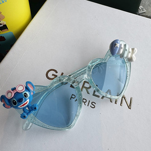 Gafas <span class=keywords><strong>de</strong></span> Sol <span class=keywords><strong>de</strong></span> dibujos animados Stitch para niños UV400, gafas <span class=keywords><strong>de</strong></span> moda para niñas y bebés, superventas, gafas <span class=keywords><strong>de</strong></span> sol para Navidad, fiestas <span class=keywords><strong>de</strong></span> Acción <span class=keywords><strong>de</strong></span> Gracias - Product Image 2