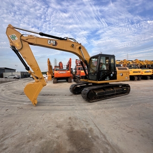 รถขุดไฮดรอลิกตีนตะขาบ CAT315D2GC ขนาด 15 ตัน ยี่ห้อแคตเตอร์พิลลาร์ เครื่องยนต์ดีเซล สำหรับงานหนัก งานก่อสร้าง งานดิน และงานเหมือง - Product Image 1