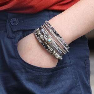 Bracciale Vintage con Piume e Turchese, Multistrato, Placcato Bronzo Antico, Catena in Pelle, Stile Bohémien per Donne - Product Image 6