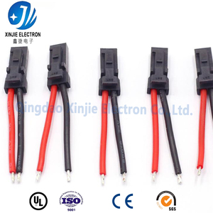 UL 인증 맞춤형 2핀 고전압 와이어 하네스, 산업 및 자동차용 검정 커넥터가 있는 적색/흑색 전원 배선 - Product Image 1