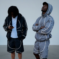 Ensemble de survêtement OEM de haute qualité en nylon résistant à l'eau avec short, logo personnalisé, bordure réfléchissante, coupe-vent et pantalon de survêtement pour homme