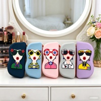 Sac de rangement en silicone de dessin animé, pochette portable avec cordon, petite pochette de rangement imperméable mignonne pour lunettes de soleil et petits objets, cadeau