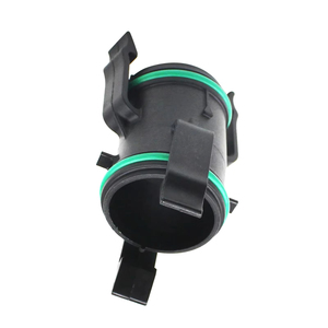 Support de tuyau de refroidisseur intermédiaire de turbocompresseur OEM d'usine pour voiture VW Beetle 2012-2016 04E145875A VW <span class=keywords><strong>Golf</strong></span> Jetta AUDI A3 - Product Image 1