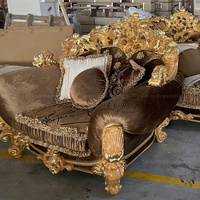 Canapé traditionnel antique de luxe Canapé en velours classique Ensemble de canapés baroques sculptés à la main