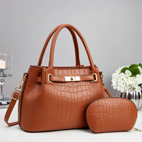 Sacs en gros pour femmes : Sac à main en cuir PU de haute qualité, sac bandoulière pour dames, motif crocodile avec portefeuille
