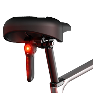 Feu arrière de cyclisme de nuit (radar intelligent)-Batterie longue de 700ml, détection ambiante, 8 modes, 25LM 500m, matériau ABS - Product Image 6