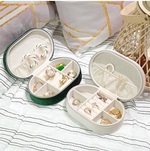 Caja de Joyería de Terciopelo con Cierre Ovalado y Logotipo Personalizado, Caja de Almacenamiento Simple para Pendientes y Collares, 15x10x5cm, Elequeen - Product Image 4